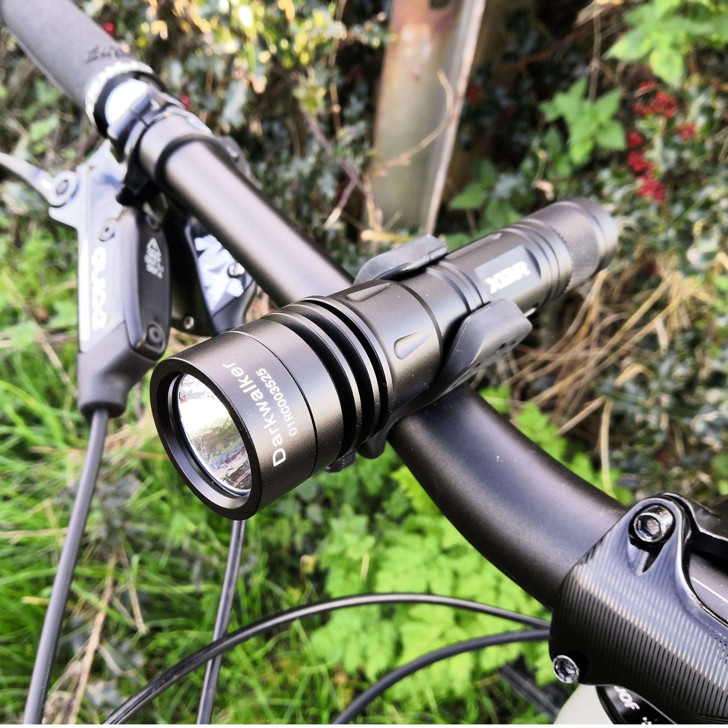 MTB Night Light LED Handlebar Xtar® Darkwalker - Trailvision - Mountain & Road Bike Specialists
